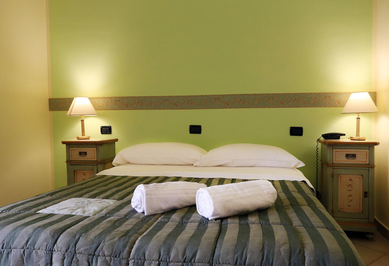 Hotel LʼAquila Esterno foto