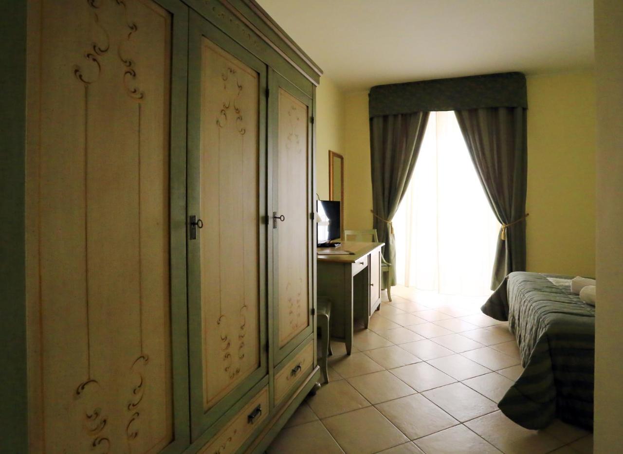 Hotel LʼAquila Esterno foto